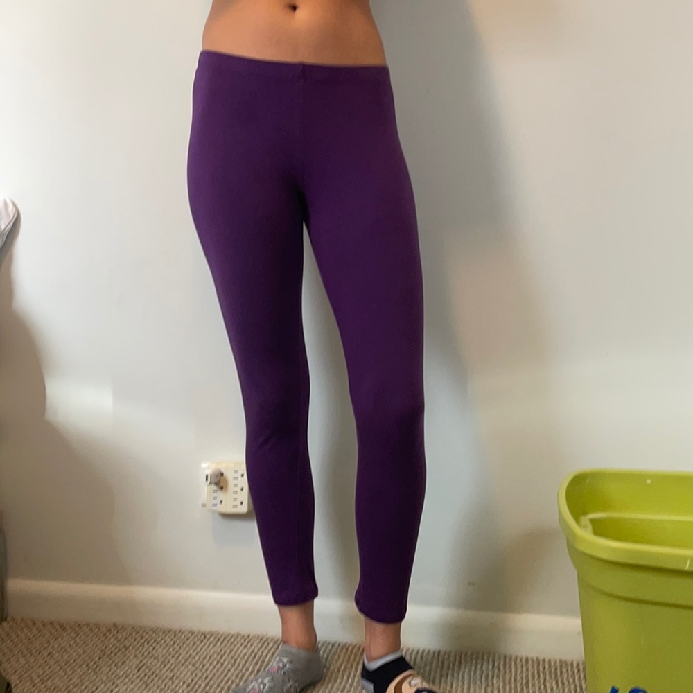 Purple leggings